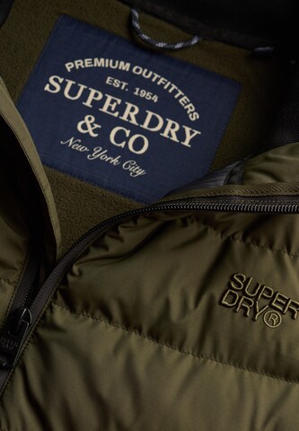 Superdry & Co Демисезонная куртка в Зеленый