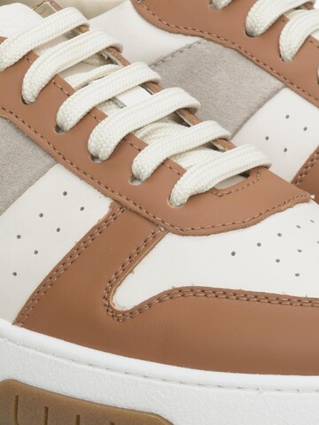 Baskets basses '09-3149' Estro en marron