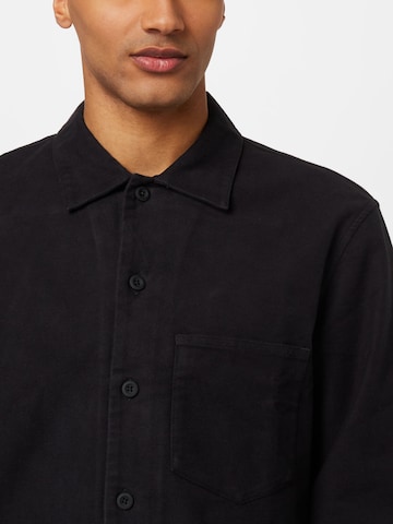 Club Monaco Regular fit Button Up Shirt in Black