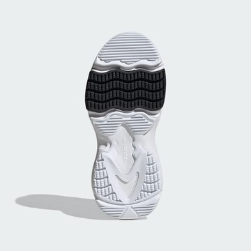 ADIDAS ORIGINALS Tennarit 'Ozgaia' värissä valkoinen