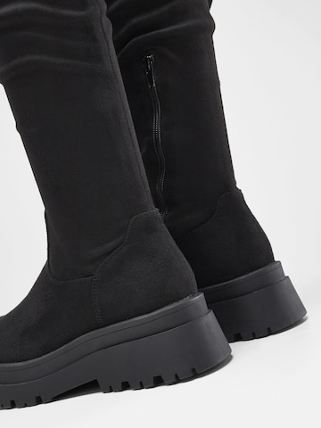 bonprix Overknees i svart