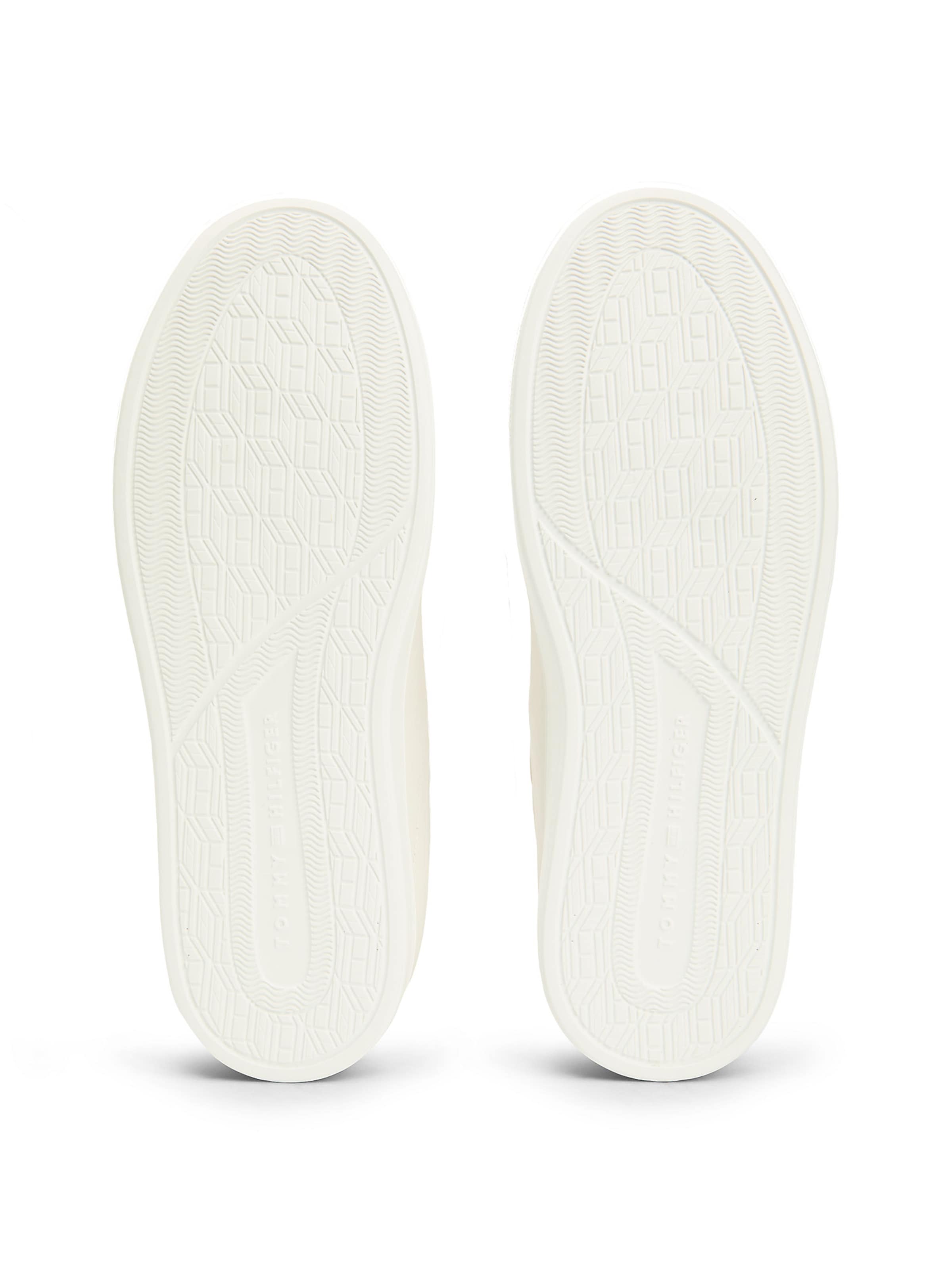 TOMMY HILFIGER Platform trainers 'Court' in White