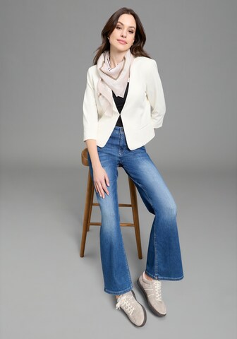 LAURA SCOTT Blazer in White