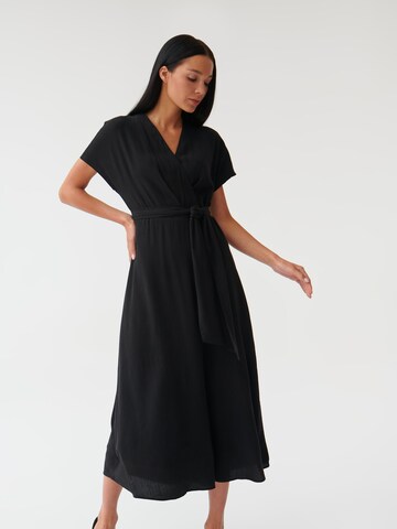 TATUUM - Vestido 'WANESSA' en negro: frente