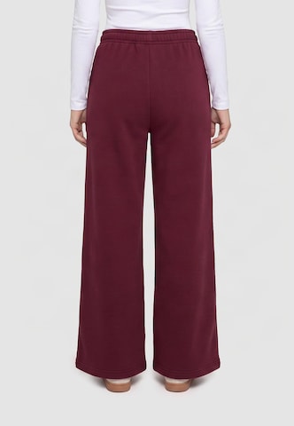 Wide Leg Pantalon Urban Classics en rouge