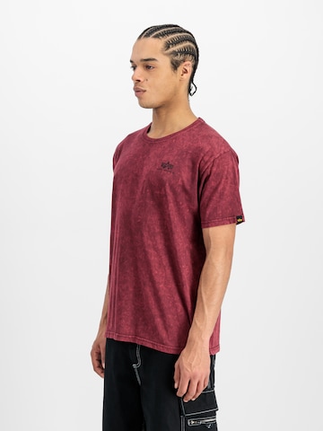 T-Shirt ALPHA INDUSTRIES en rouge : devant