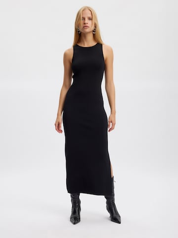 Gestuz Dress 'Brielle' in Black