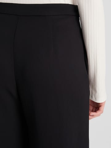 Guido Maria Kretschmer Women Wide leg Veckad byxa 'Inga' i svart
