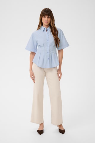 Kaffe - Blusa em azul