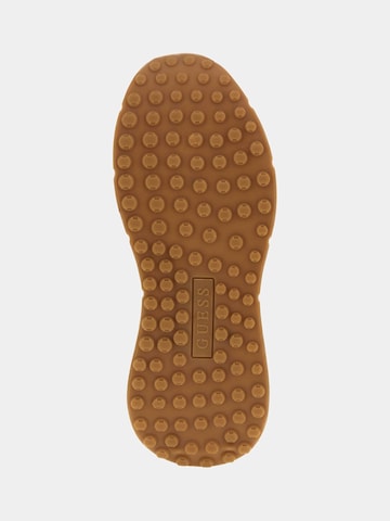 GUESS Sneaker in Weiß