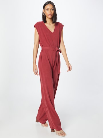 b.young - Jumpsuit 'BYJOHANNA' en rojo: frente