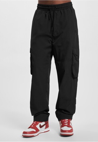 Loosefit Pantaloni cargo di Ecko Unlimited in nero