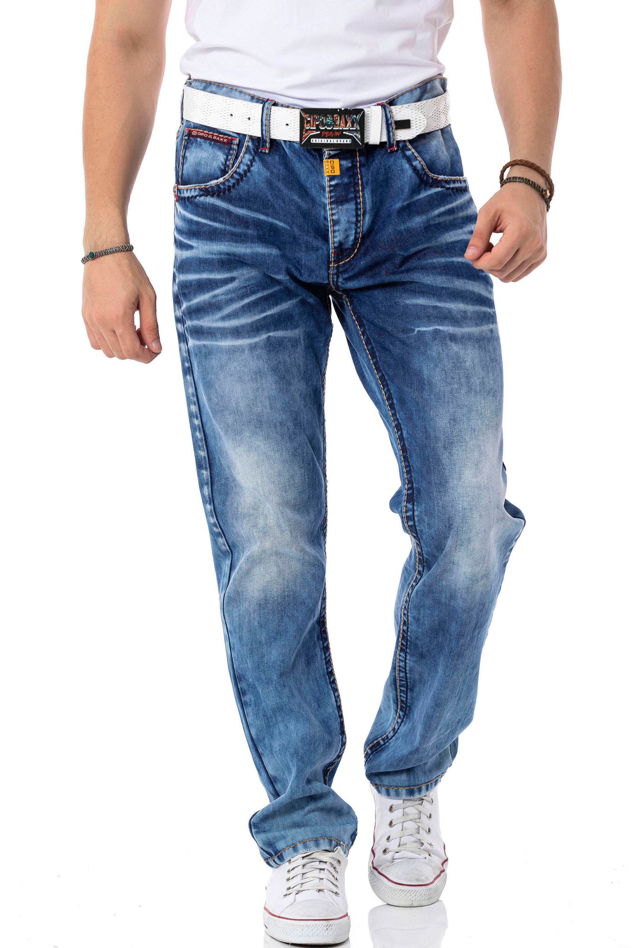 CIPO & BAXX Regular Jeans in Blue: front