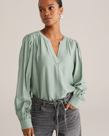 WE Fashion Bluse in Grün: Vorderseite