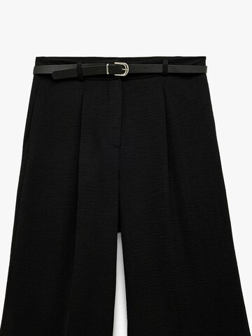 Koton Wide leg Pleat-front trousers in Black