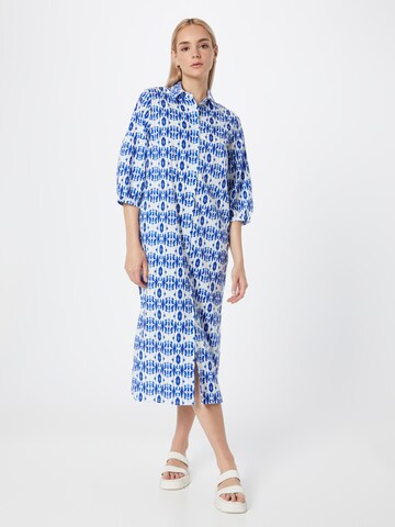 Robe-chemise 'SOLE' Liebesglück en bleu : devant