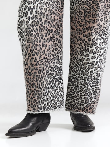 10Days Baggy Jeans i beige