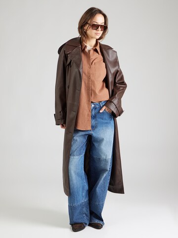 Calvin Klein Jeans Pusero värissä ruskea