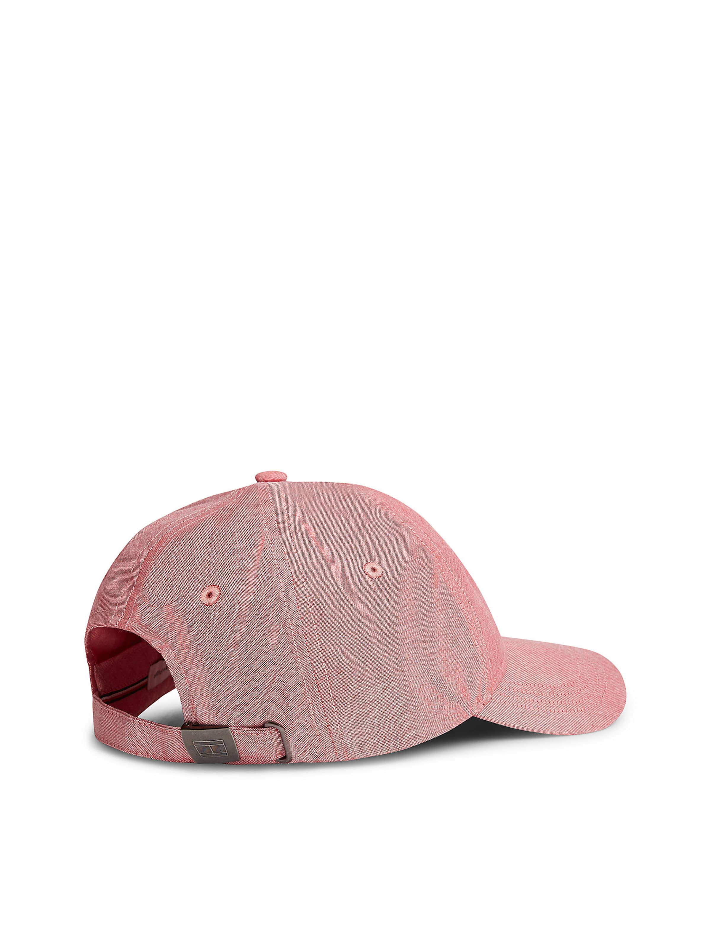 TOMMY HILFIGER Cap in Pink