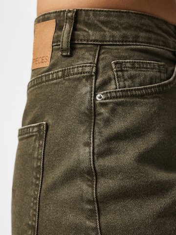 Wide leg Jeans 'PCSELMA' di PIECES in verde