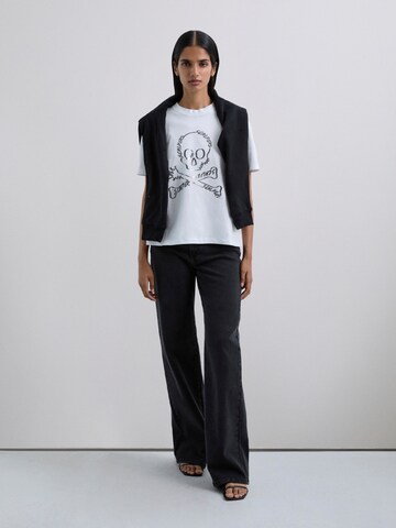 Scalpers T-shirt i vit: framsida
