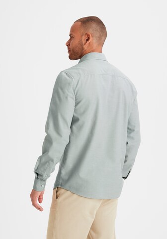 H.I.S - Ajuste regular Camisa en verde