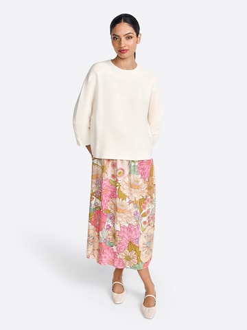 Rich & Royal Sweater in White
