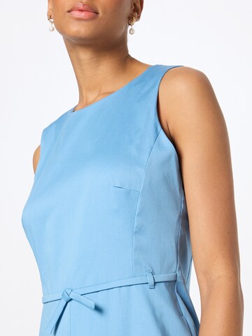 Rochie de la Vera Mont pe albastru