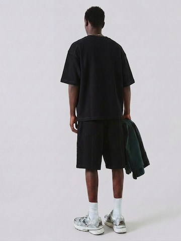 Trening de la Bershka pe negru
