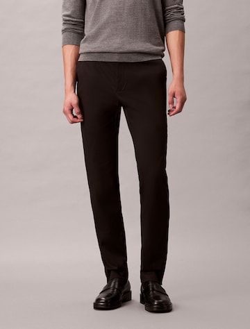 Calvin Klein Slimfit Lærredsbukser i sort: forside