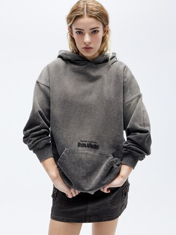 Pull&Bear Sweatshirt in Schwarz