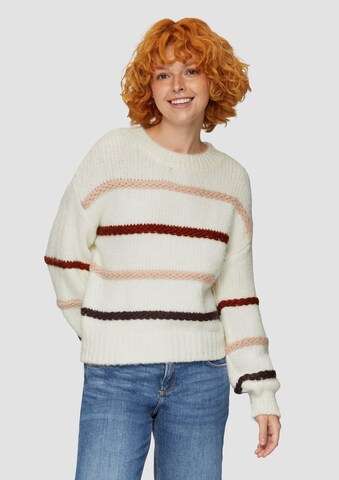 Pull-over QS en beige : devant