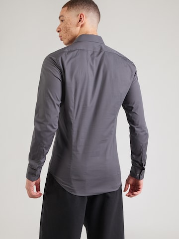 Calvin Klein Klasický střih Košile 'ESSENTIALS' – šedá