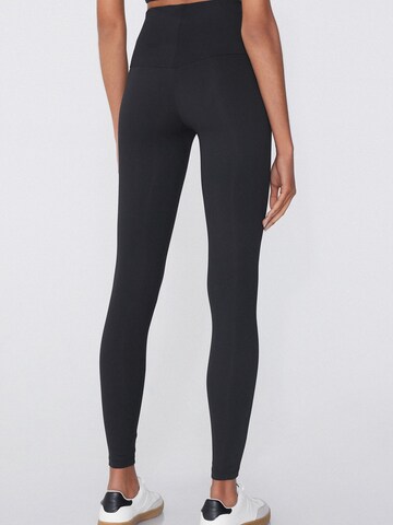 Tezenis Skinny Leggings in Black