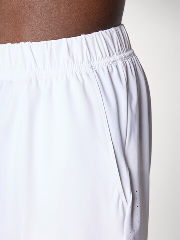BJÖRN BORG Свободный крой Спортивные штаны 'ACE SPORTS 8' в Белый