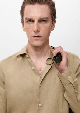 MANGO MAN Regular fit Button Up Shirt 'Tucan' in Beige