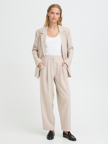 ICHI Baggy Pleat-Front Pants 'IHFAVA' in Grey