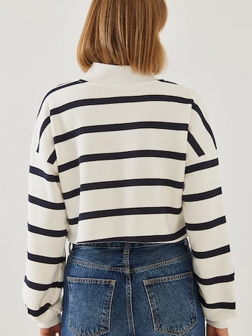 Bluză de molton de la Bianco Lucci pe alb