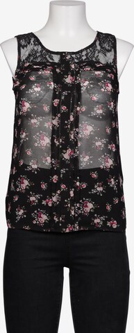 VILA Top & Shirt in XS in Black: front