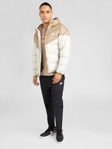 Giacca invernale di Nike Sportswear in beige