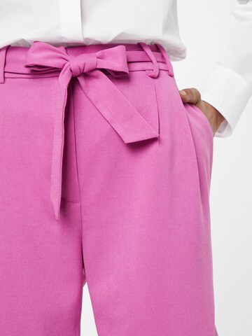 ESPRIT - Regular Calças com pregas em rosa