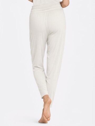 CURARE Yogawear Loose fit Workout Pants in White