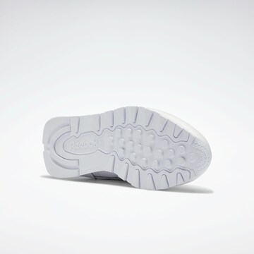 Sneaker bassa 'Classic' di Reebok in bianco