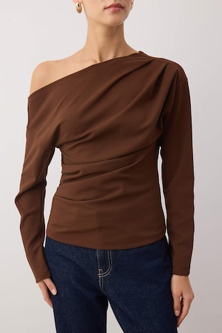 Trendyol Shirt in Bruin