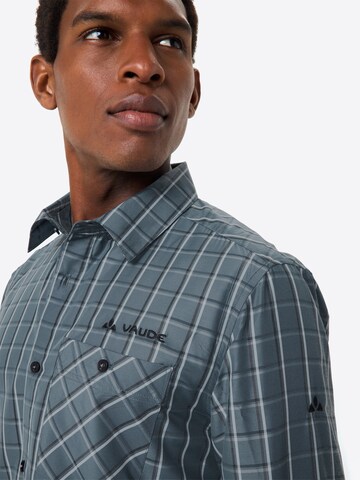 VAUDE Regular fit Athletic button up shirt in Grey