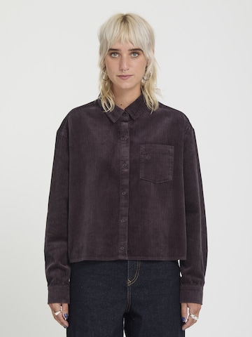 Volcom Between-season jacket in Purple: front