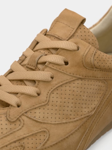 GABOR Sneaker in Braun