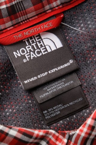 THE NORTH FACE Button Up Shirt in L in Red