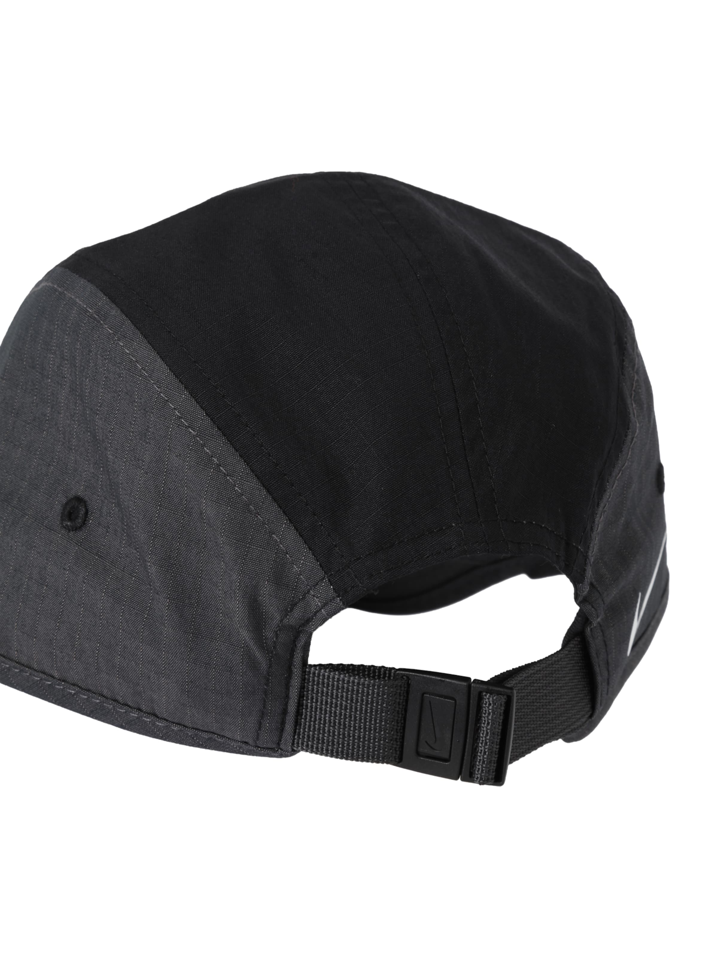 Nike Sportswear Czapka z daszkiem w kolorze czarny