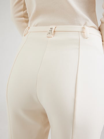 PATRIZIA PEPE Regular Pants in White